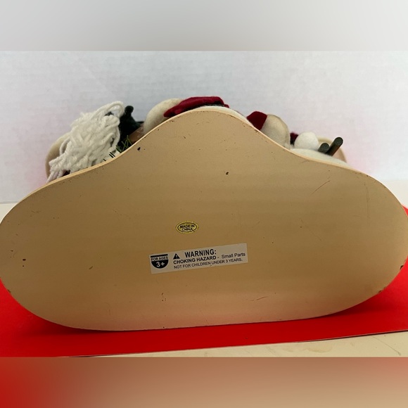 Vintage Stuffed Snowman Skiing Family on wooden platform GUC - Picture 8 of 9